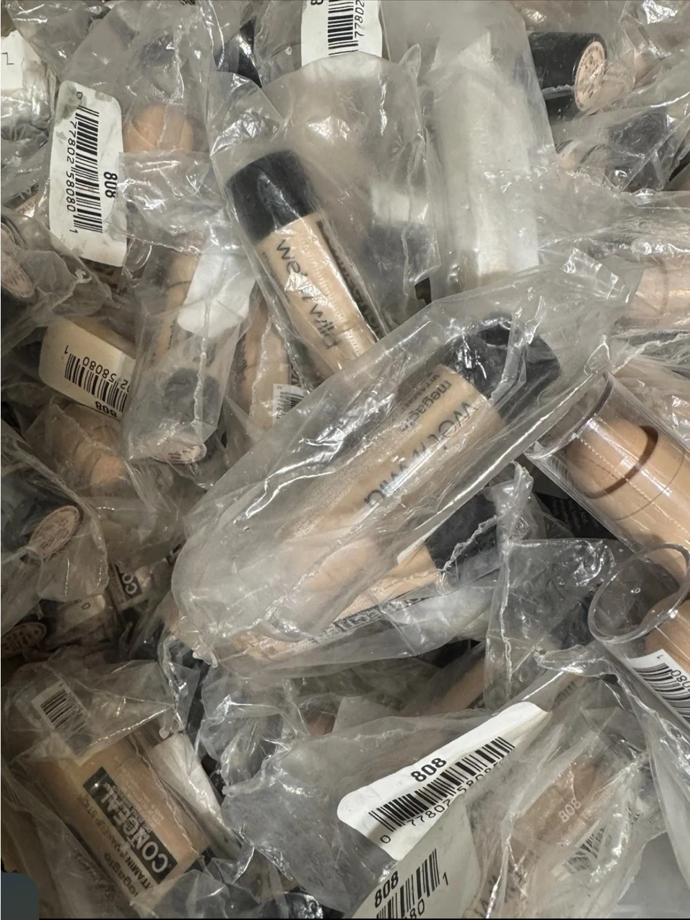 wet n wild MegaGlo Concealer Stick - Nude (808) Trio